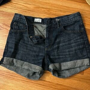 Gap “Sexy Boyfriend” shorts